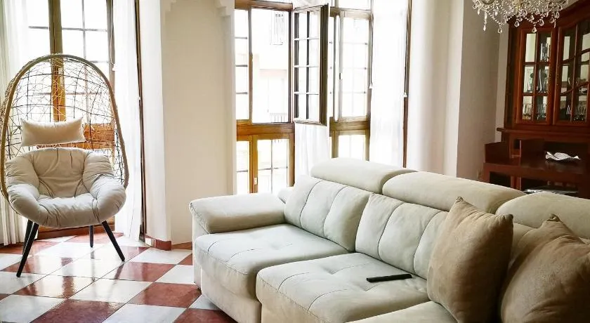 ORTEGA SUITE, dúplex en el centro de Luanco - Image 1