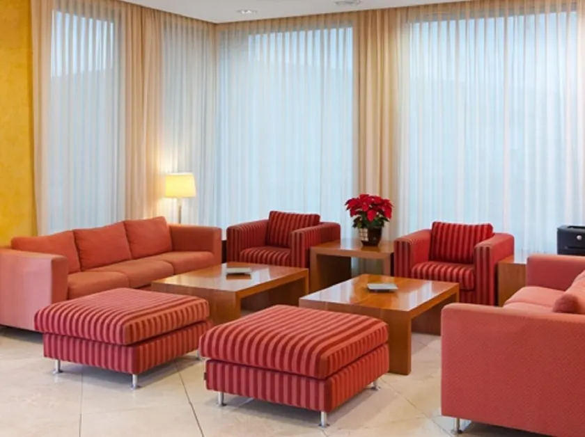 Hotel City Express Santander Parayas - Image 1