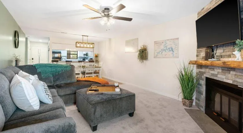 My Kind of Getaway - Chic 2 BDR - Image 1
