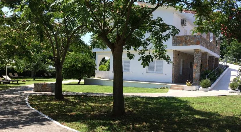 Villa Jeanna - Image 1