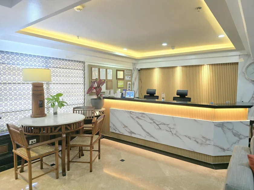 Ralph Anthony Suites Hotel - Image 1