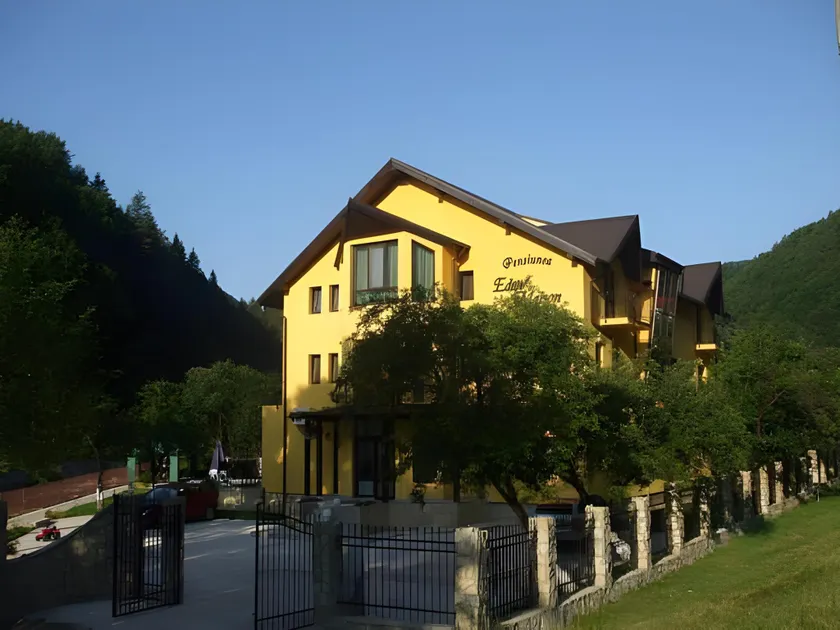Eden Maison - Image 1