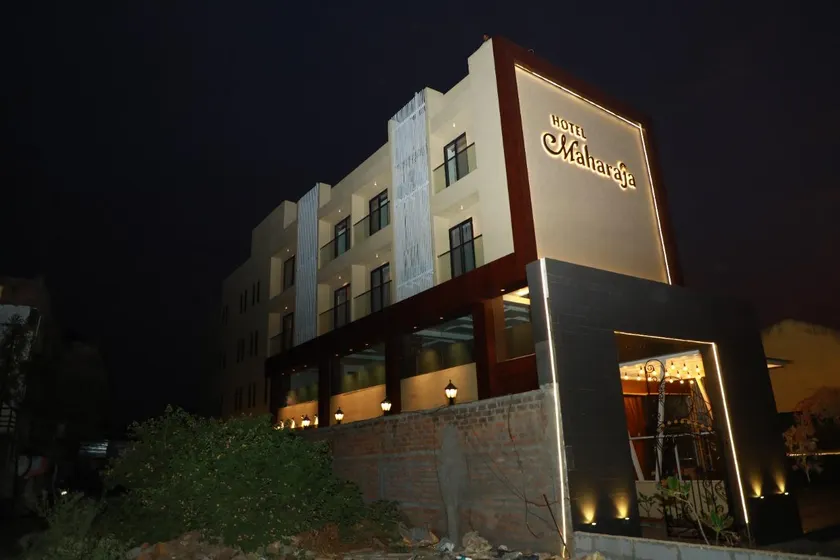 Hotel Maharaja - Image 1