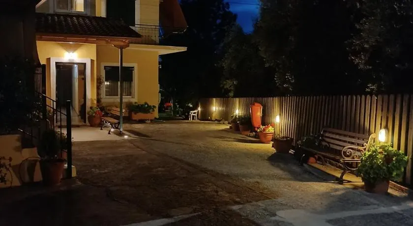 Hotel Jenny - Image 1