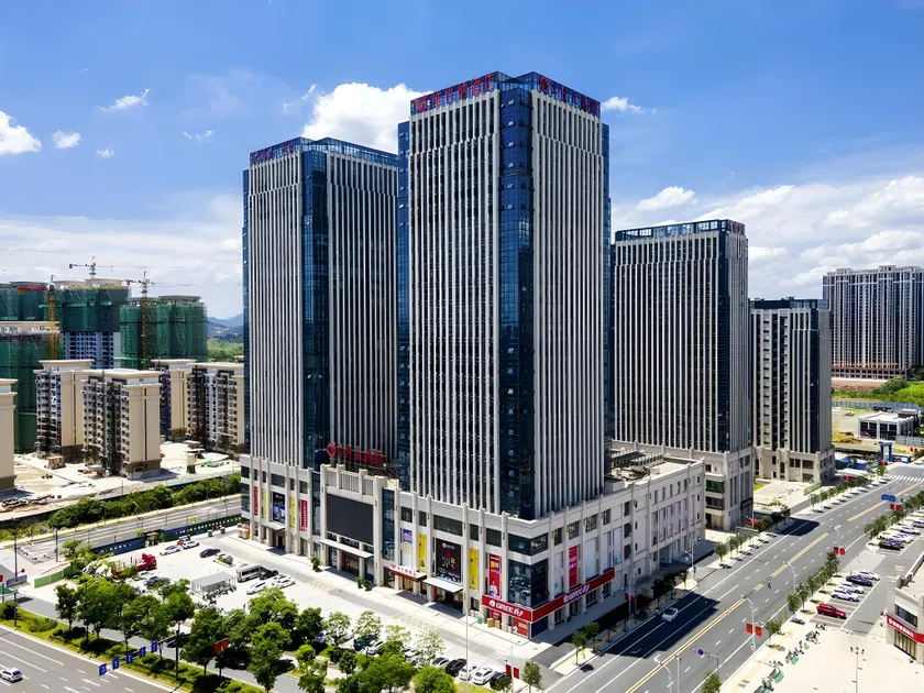 Vienna Hotel Jiangxi Shangrao High-Speed Railway Station - Image 1