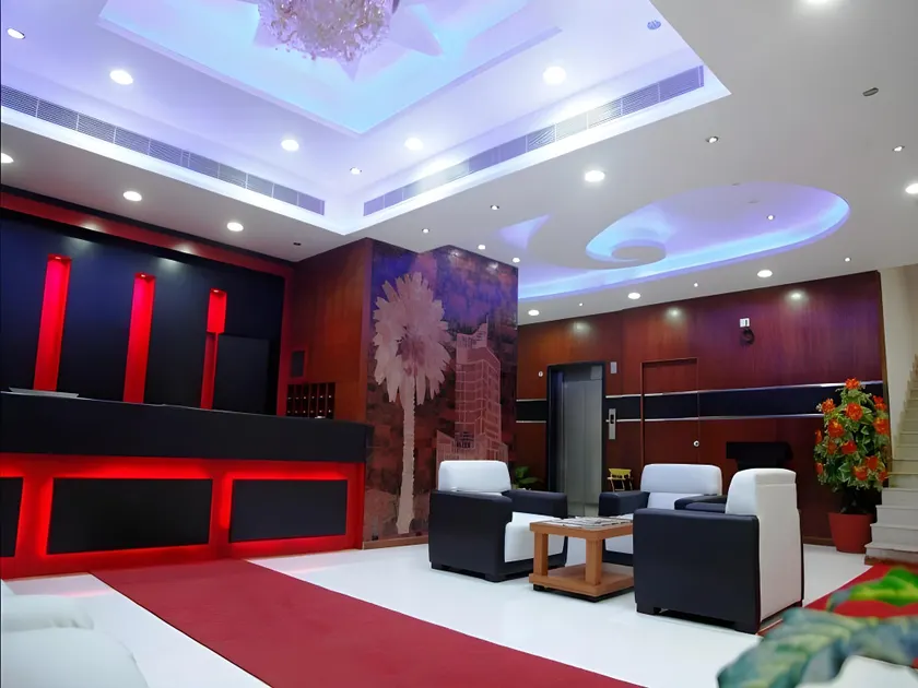Hotel Hiton - Image 1