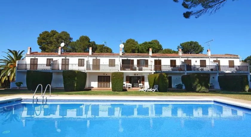Holiday Home Gardenia - Image 1