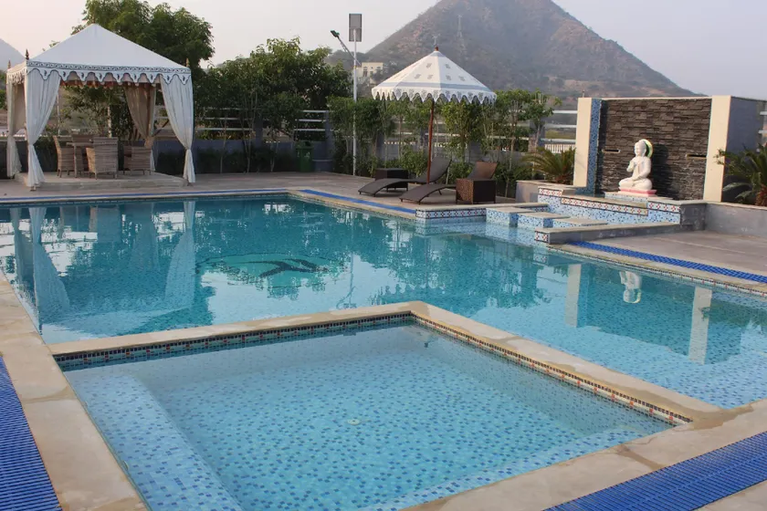 Rawai Luxury Tents Pushkar - Image 1