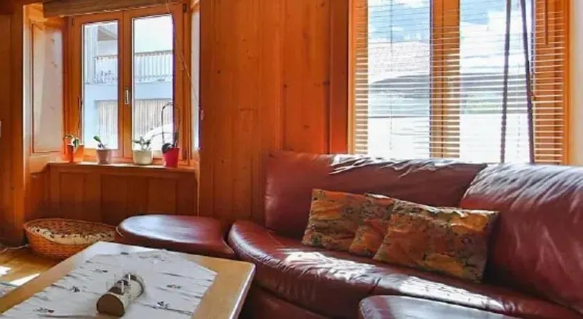 Cozy Apartment in Haut-Intyamon with Garden 75 m² - Image 1