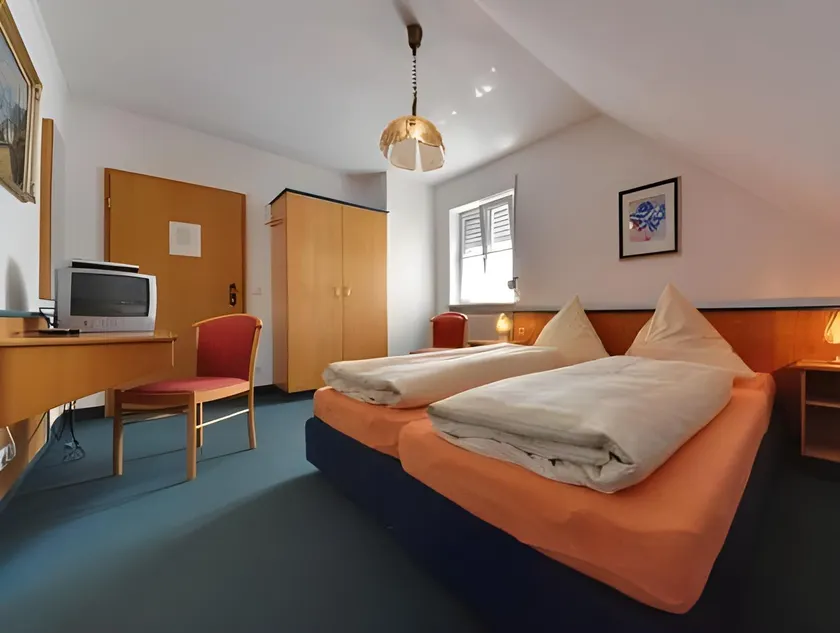 Hotel Gasthof Lachner - Image 1