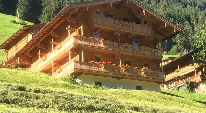 Joggelerhof - Image 1