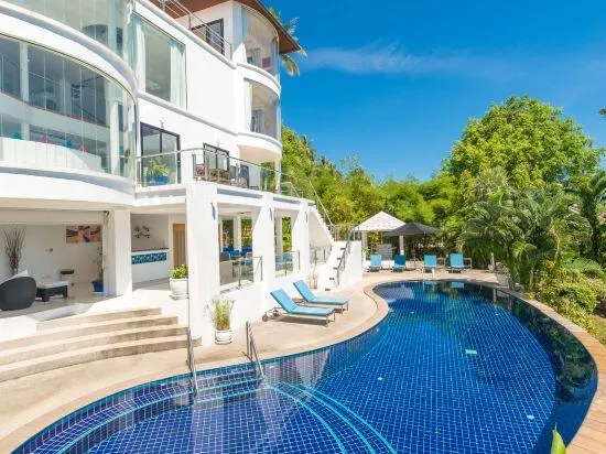White Stone - Sunset View 4 Bed Pool Villa - Image 1