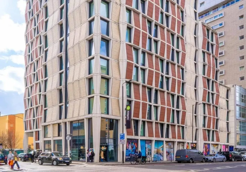 IQ Aldgate in London - Image 1
