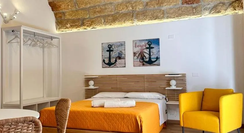 I Faraglioni Comfort Rooms - Image 1