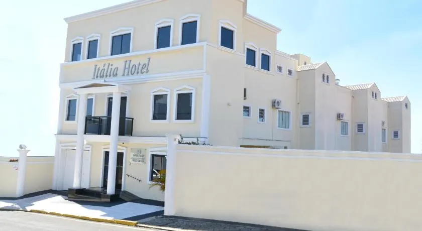 Itália Hotel - Image 1