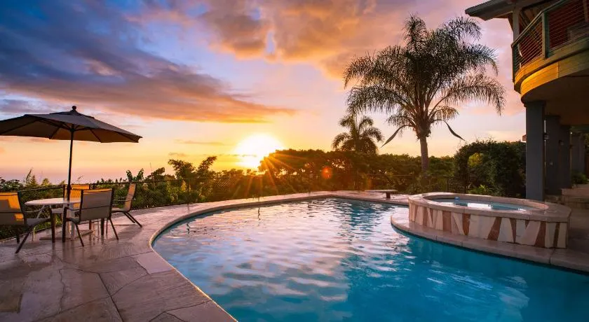 Affordable Luxury on One Acre - Image 1