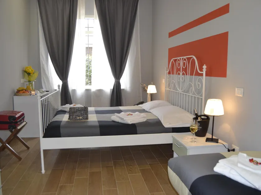Hotel Bella Vita - Image 1