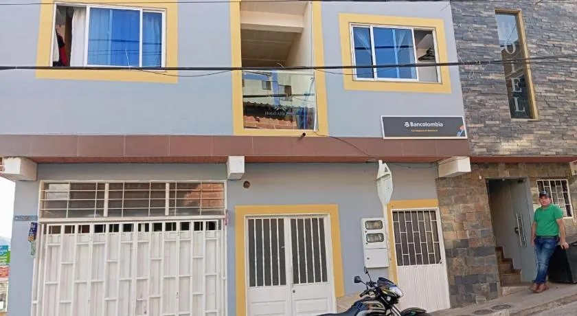 Hotel Oiba Alfa Plaza - Image 1