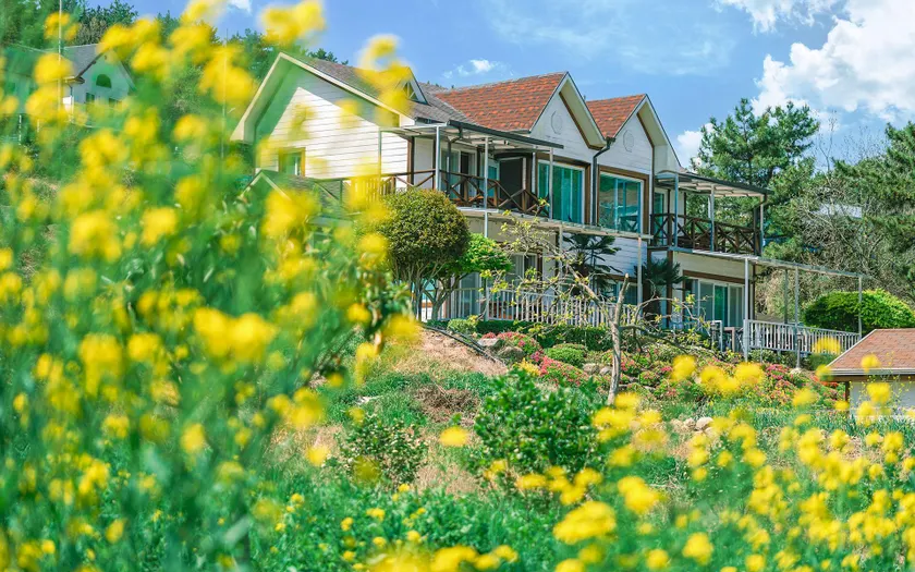 Yeosu Sky Bora Pension - Image 1