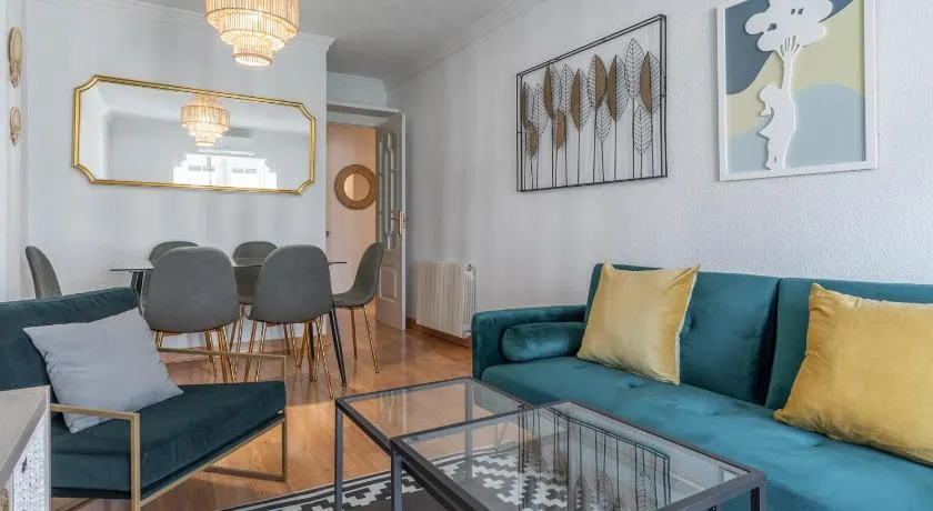tuGuest San Agustin II Apartment - Image 1