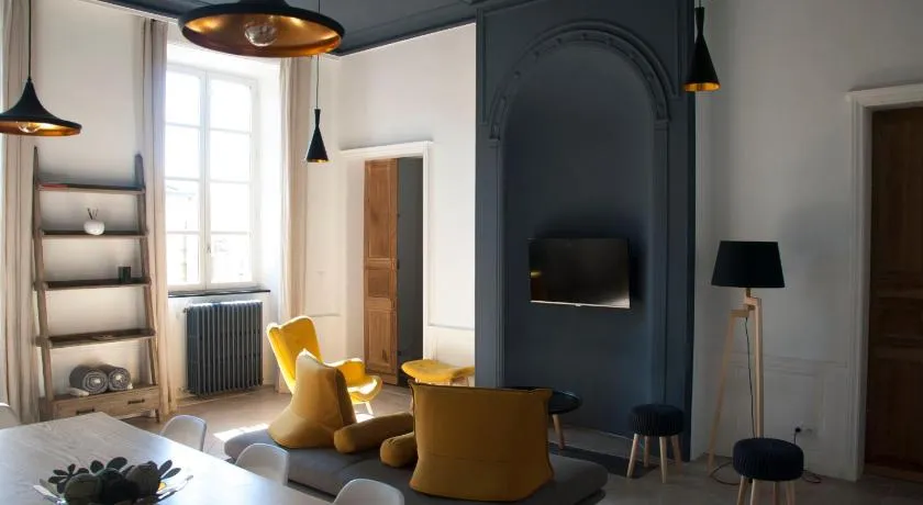 Appartement Du Fau De La Roque - Image 1