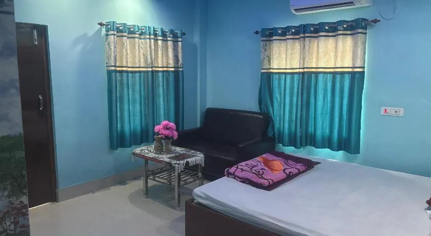 Hotel Blue Castle and Resort - Image 1