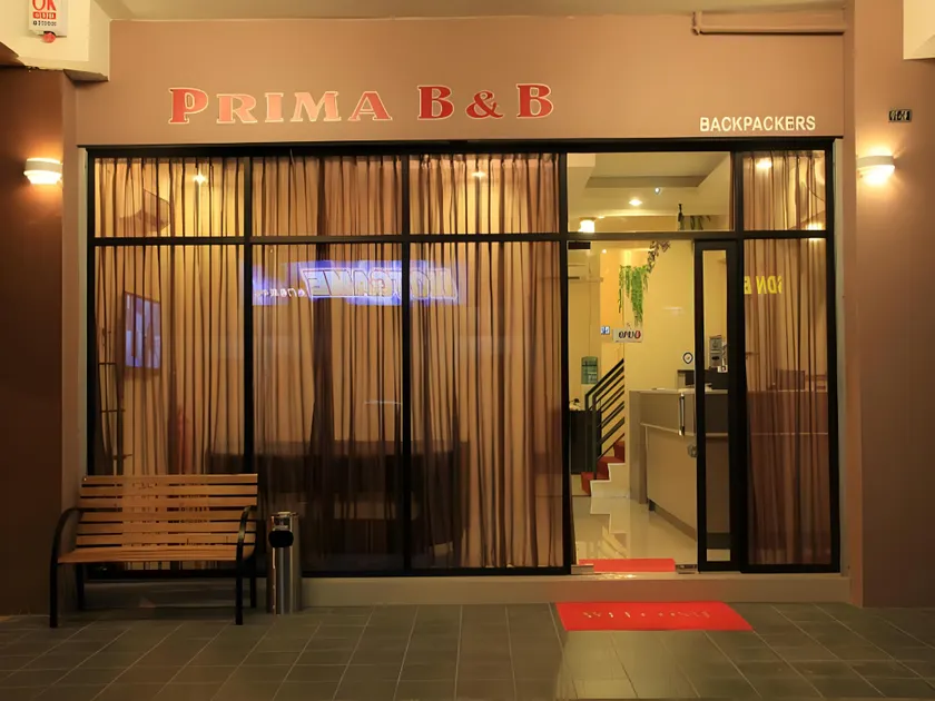 Prima B&B Hostel - Image 1