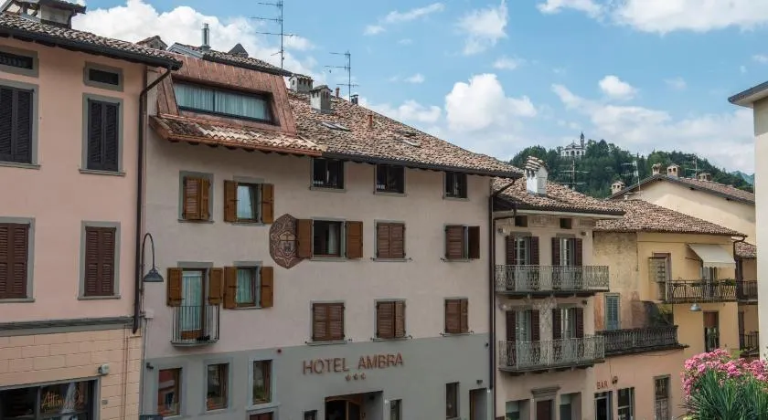Hotel Ambra - Image 1