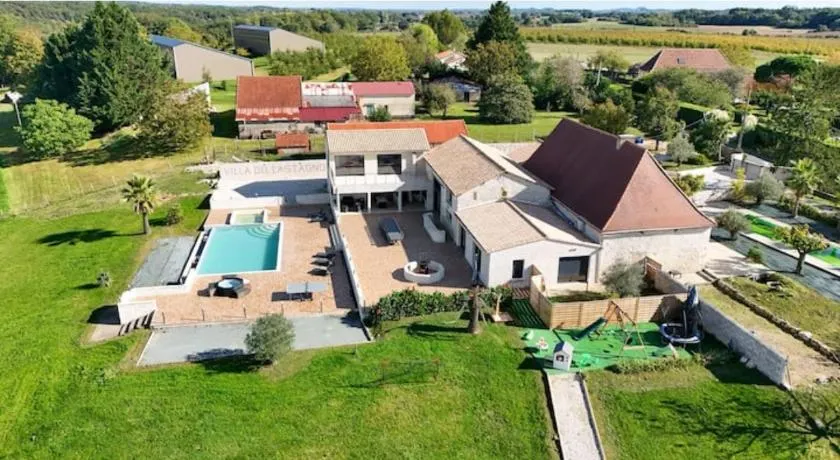 VILLA DEL CASTAGNOL - Image 1