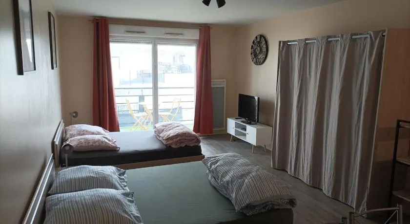 T1 cosy 4 personnes à Tours Nord - Image 1