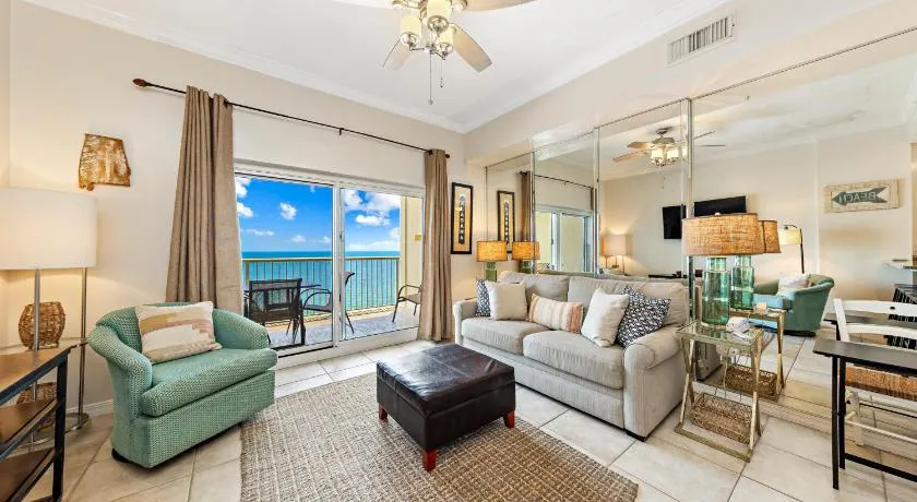 Royal Palms 1303 - Image 1