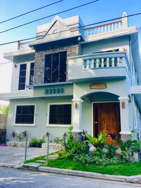 Hillside Villa - Image 1