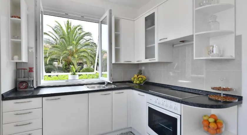 Villa Sarah - Image 1