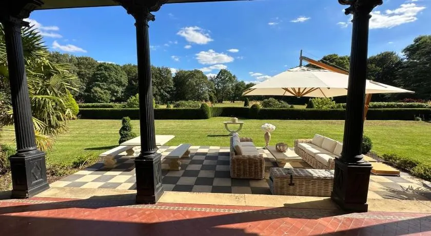 Herringswell Manor - Image 1