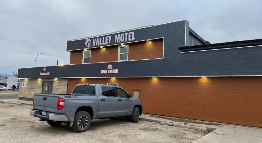 Valley Motor Lodge - Image 1