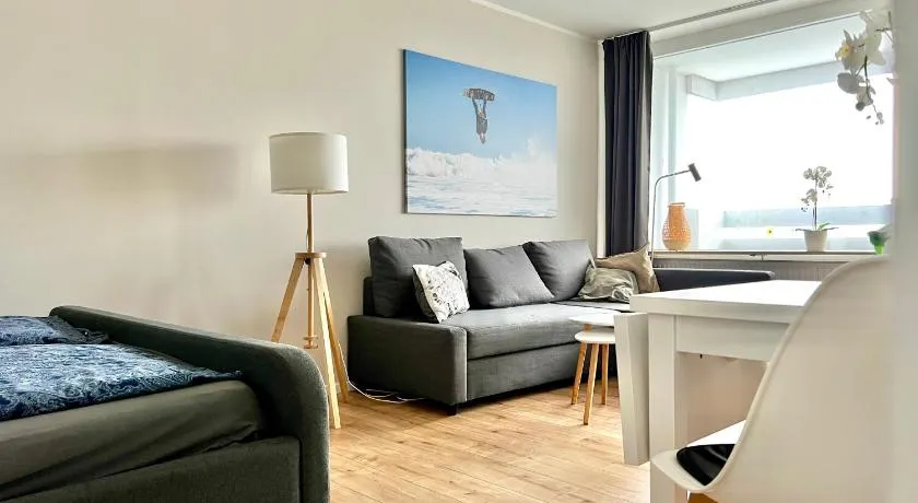 WEITBLICK APARTMENT direkt am Park mit kostenlosem Parkplatz - Image 1