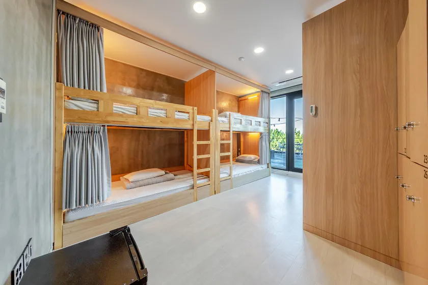 Yangyang Surf Shack - Image 1