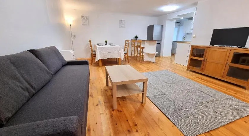 Vagnera Old Town Two Bedroom Apartment - Image 1