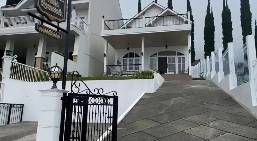 HANA Villa Syariah - Image 1