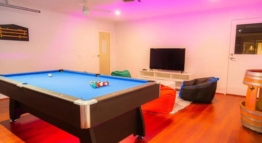 Beyond Oasis - Philip Island, Sleeps 10, Gaming Room, BBQ, Outdoor Firepit - Image 1