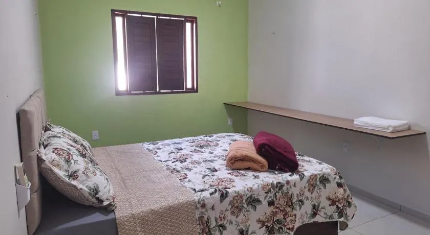 Casa charmosa, e bem localizada - Image 1