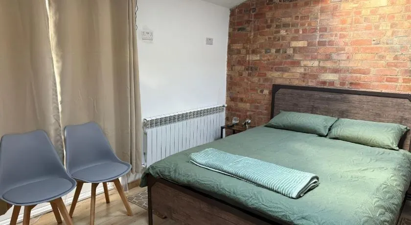 Cozy Studio in Birmingham Kingstanding - Image 1