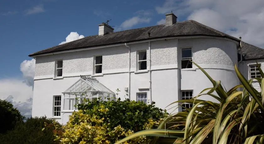 Hill House Cashel - Image 1