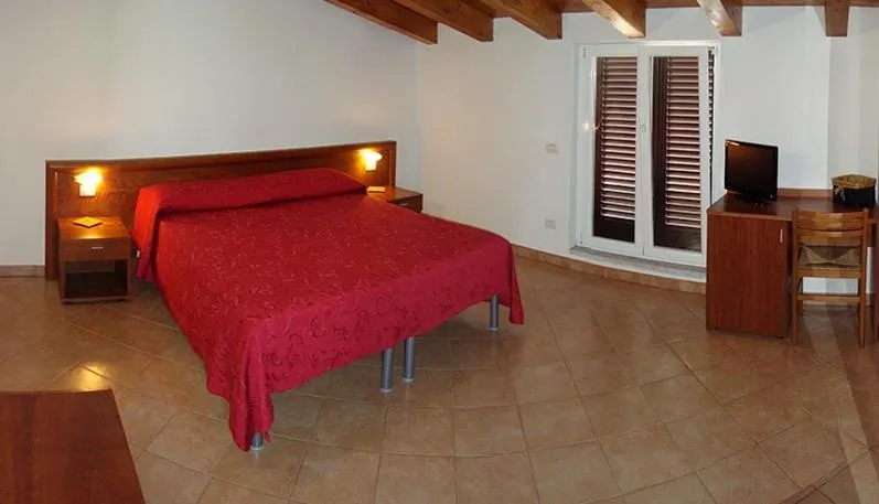 Albergo Antica Luni - Image 1
