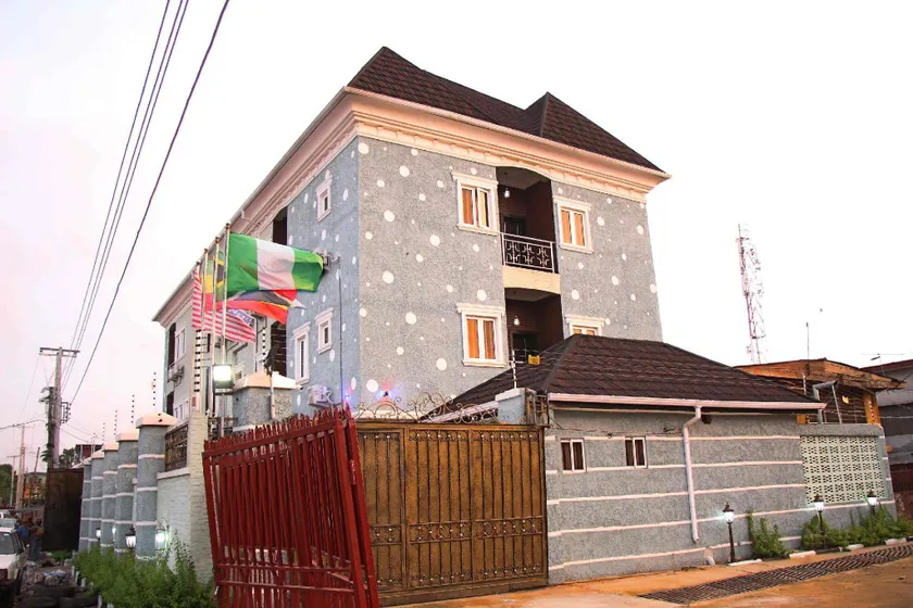BVK Hotel - Image 1