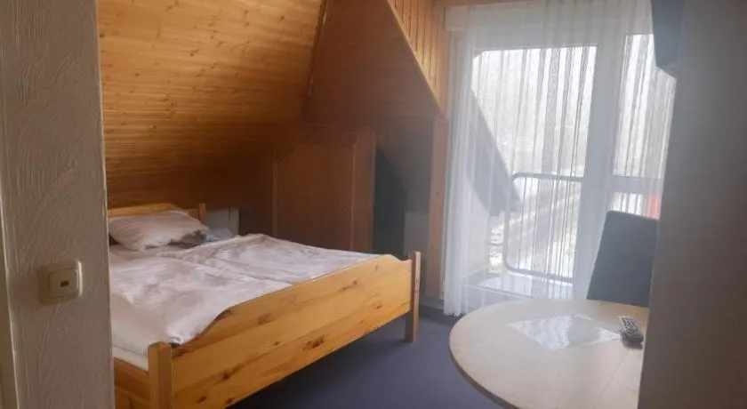 Hotel / Gaststätte Jonen‘s Eck - Image 1