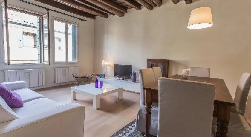 Casa Tadi Padova Centro - Image 1