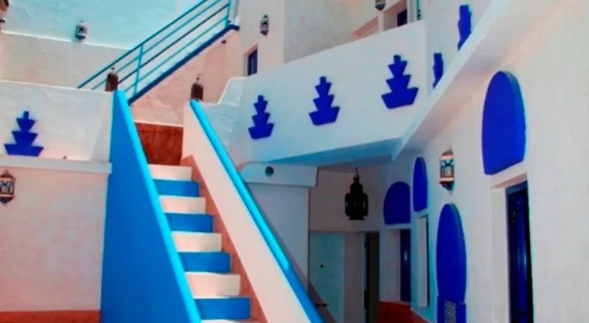 Antilla Riad - Image 1