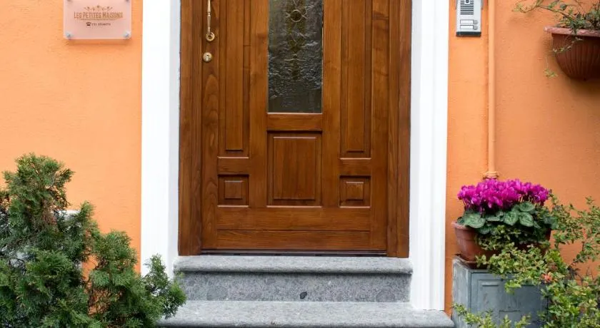 Les Petites Maisons - Image 1