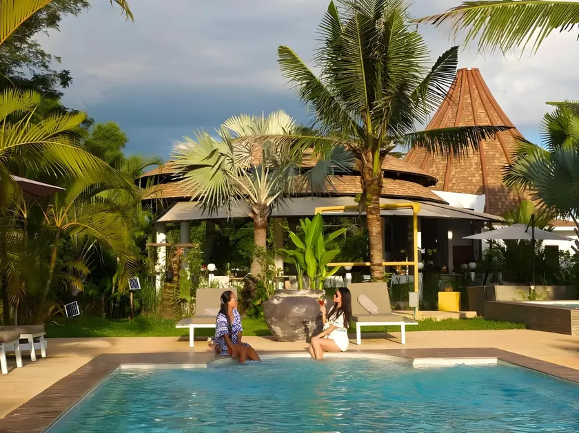 Barong Resort - Image 1